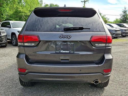 Granite Crystal Metallic Clearcoat 2021 Jeep Grand Cherokee 80th Anniversary 4x4
