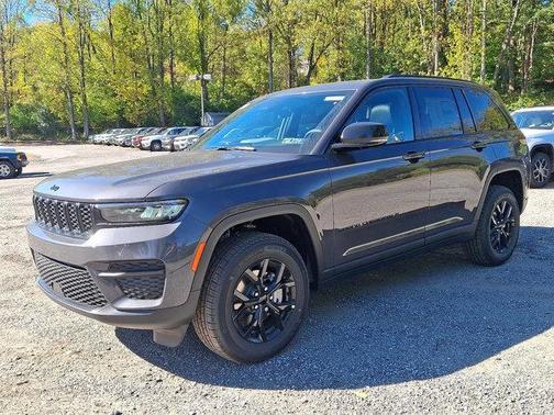 2025 Jeep Grand Cherokee Altitude