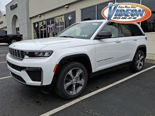 Bright White Clearcoat 2026 Jeep Grand Cherokee Limited