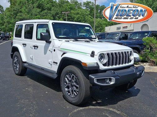2025 Jeep Wrangler 4-Door Sahara 4x4