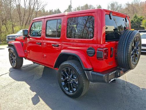 Firecracker Red Clearcoat 2025 Jeep Wrangler 4xe Sahara