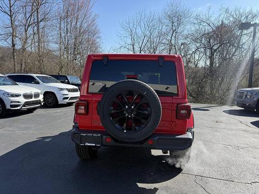 2025 Jeep Wrangler 4xe Sahara