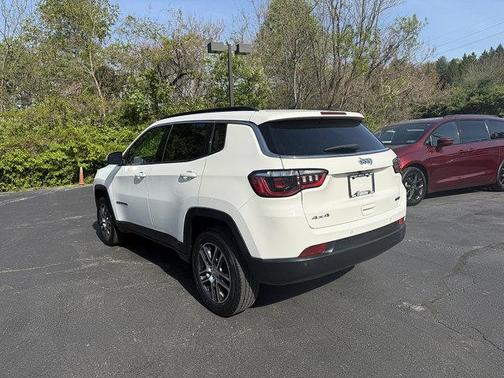 White Clearcoat 2020 Jeep Compass Latitude