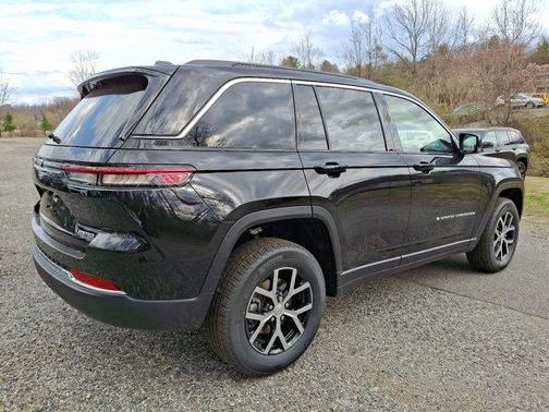 2025 Jeep Grand Cherokee Limited X