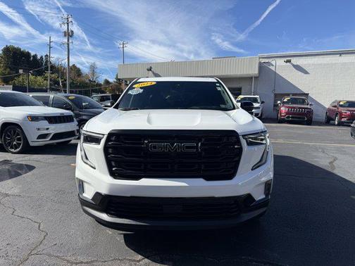 2024 GMC Acadia FWD Elevation