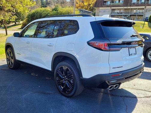 2024 GMC Acadia FWD Elevation