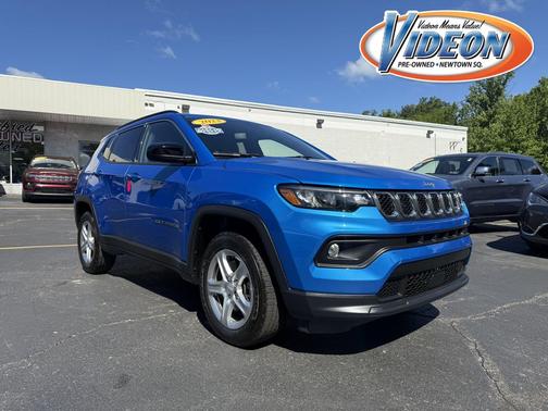 Laser Blue Pearlcoat 2023 Jeep Compass Latitude