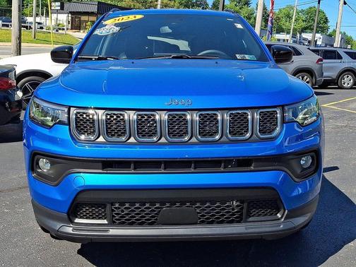 Laser Blue Pearlcoat 2023 Jeep Compass Latitude