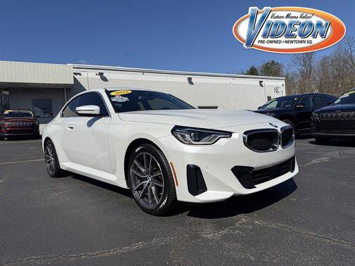 Mineral White Metallic 2023 BMW 230 i xDrive