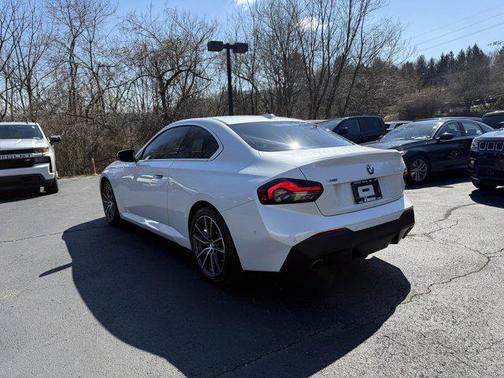 Mineral White Metallic 2023 BMW 230 i xDrive