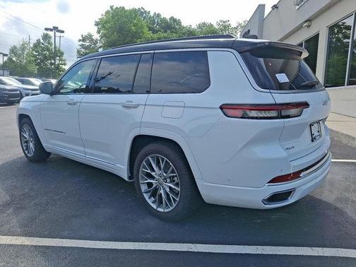 2025 Jeep Grand Cherokee L Summit