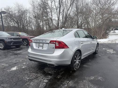 2017 Volvo S60 Inscription T5 Platinum