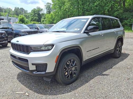 2025 Jeep Grand Cherokee L Altitude