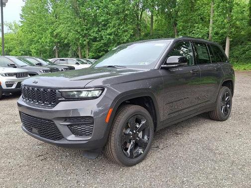 2025 Jeep Grand Cherokee Altitude