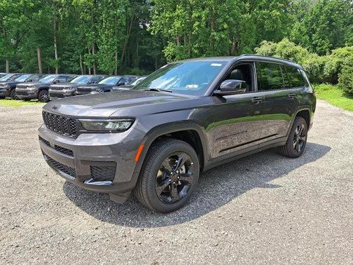 2025 Jeep Grand Cherokee L Altitude