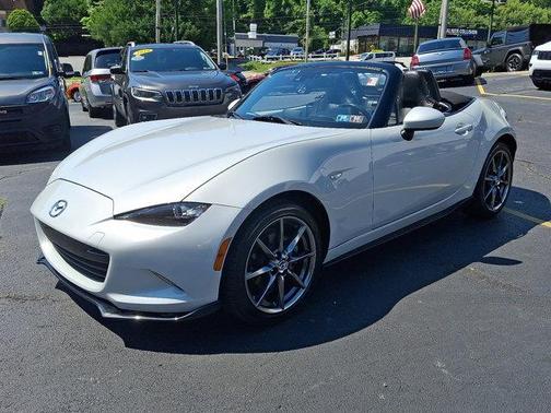 2016 Mazda MX-5 Miata Grand Touring