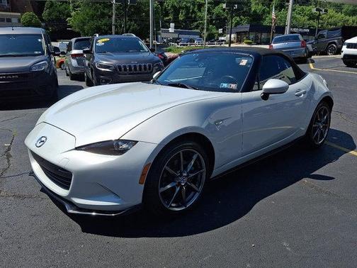 2016 Mazda MX-5 Miata Grand Touring