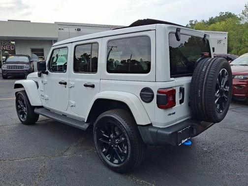 2022 Jeep Wrangler Unlimited 4xe Sahara
