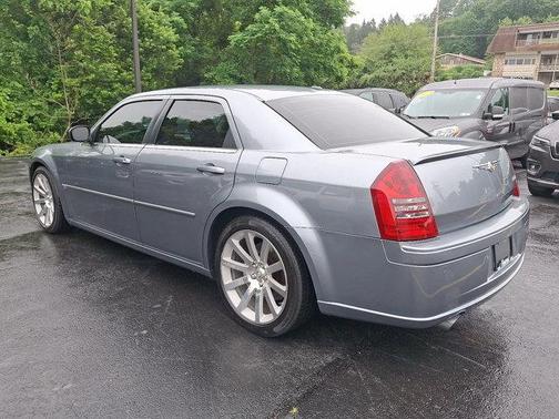 2006 Chrysler 300 SRT8