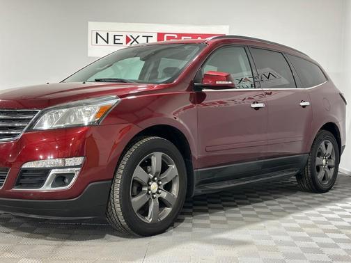 2017 Chevrolet Traverse 2LT
