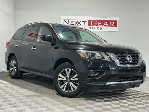 2017 Nissan Pathfinder S