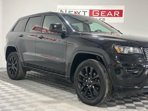 2018 Jeep Grand Cherokee Laredo