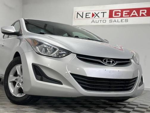 Shimmering Air Silver 2014 Hyundai ELANTRA SE
