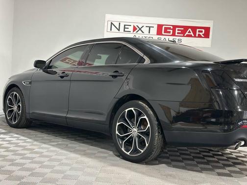 2013 Ford Taurus SHO