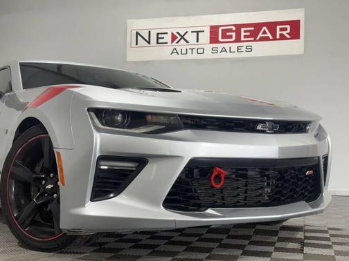 Silver 2016 Chevrolet Camaro 2SS