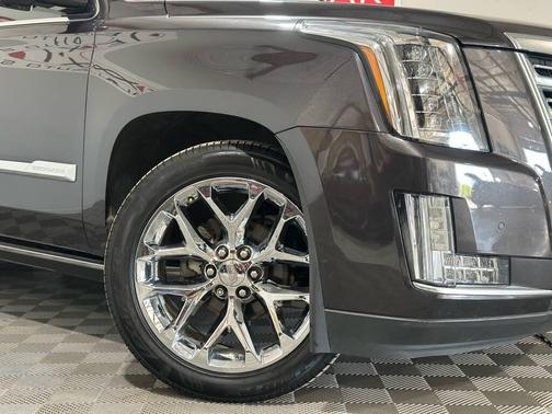 2016 Cadillac Escalade Platinum