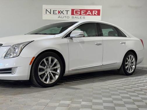 White 2017 Cadillac XTS Premium Luxury