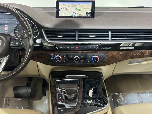 2017 Audi Q7 3.0T Premium