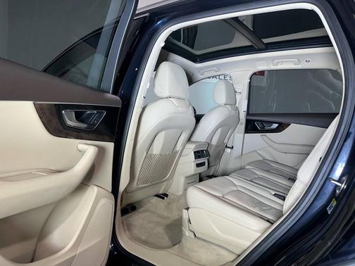 2017 Audi Q7 3.0T Premium