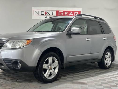 Steel Silver Metallic 2010 Subaru Forester 2.5X Limited