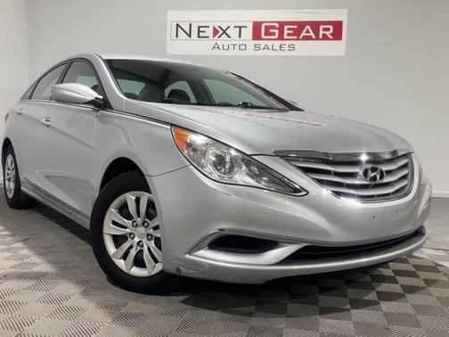 2011 Hyundai SONATA GLS