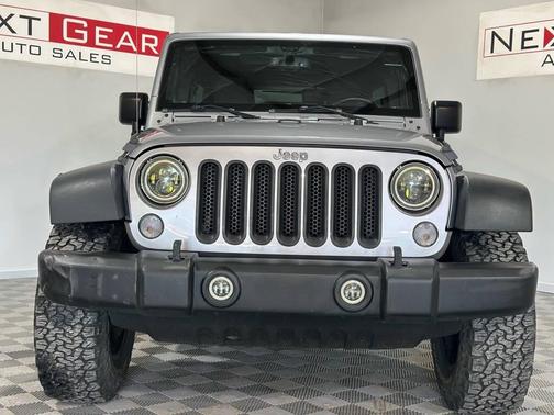 Silver 2017 Jeep Wrangler Unlimited Sport