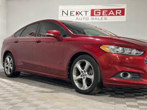 2013 Ford Fusion SE