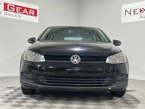 2015 Volkswagen Golf TSI S