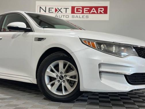 2018 Kia Optima LX