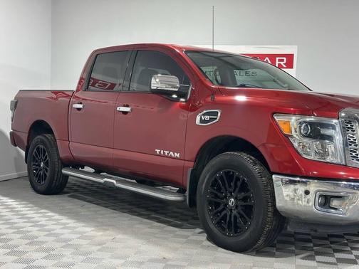 2017 Nissan Titan SL