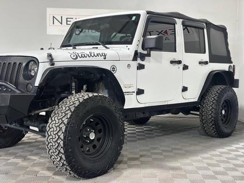 2012 Jeep Wrangler Unlimited Sahara