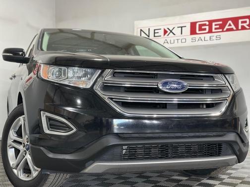 Black 2018 Ford Edge Titanium