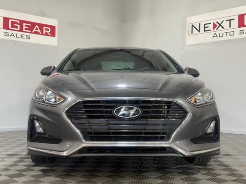 Machine Gray 2019 Hyundai SONATA SE