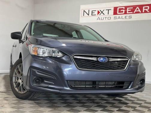 Carbide Gray Metallic 2017 Subaru Impreza 2.0i