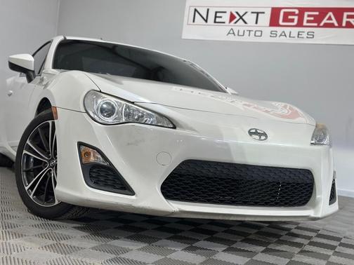 2013 Scion FR-S 