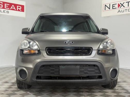 Gray 2013 Kia Soul Base