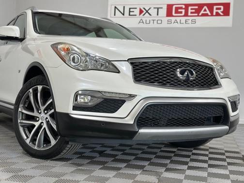 2017 INFINITI QX50 Base