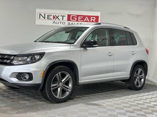 Reflex Silver Metallic 2017 Volkswagen Tiguan 2.0T Sport