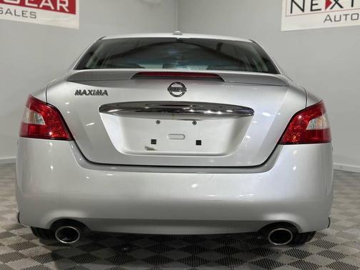 2011 Nissan Maxima SV