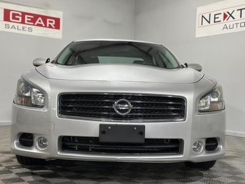 2011 Nissan Maxima SV